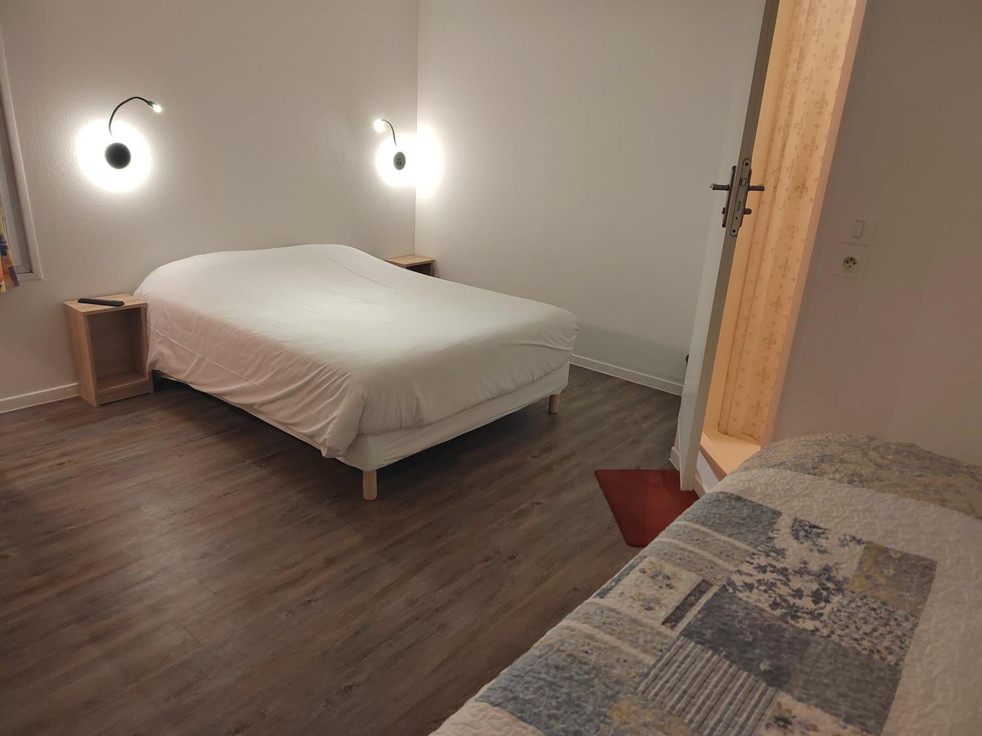 Fasthotel Paris Ouest Bouafle Exterior foto